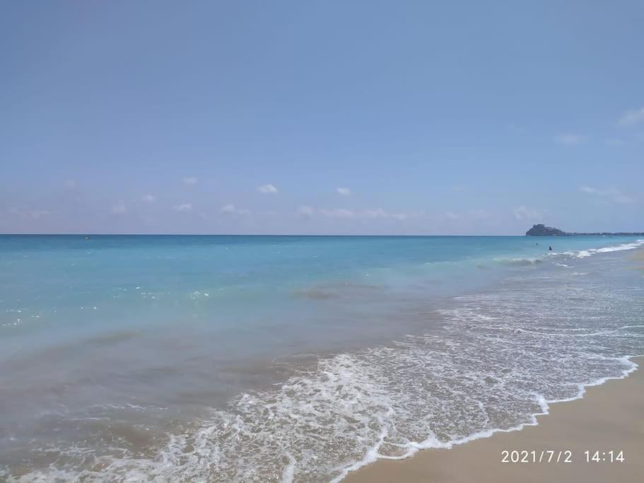 Apartamento Duplex En Primera Linea De Playa Peñíscola Екстериор снимка